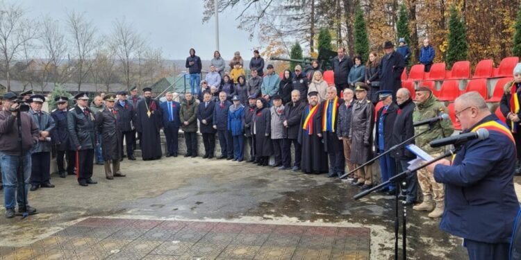 Echipă PSD Suceava, la Cornu Luncii, la Ziua Veteranilor Militari: Primarul Gheorghe Fron merită toate felicitările pentru inițiativele sale de a onora constant Armata Română și veteranii săi