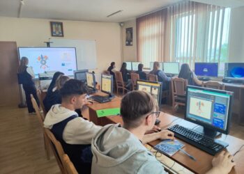 ”INOVA – Stagii pentru Învățare, Noutate, Oportunitate, Viziune, Aspirații” al Colegiului Tehnic ”Petru Mușat”, la debut. Proiectul vizează îmbunătățirea competențelor profesionale a 251 de elevi (Foto)