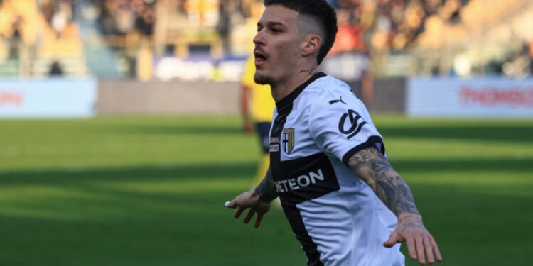 Jurnalistul sportiv Emanuel Roșu, pentru Radio Top: Denis Man probabil că e singurul jucător român care, într-adevăr, reușește să facă lucruri speciale într-un campionat cu adevărat important