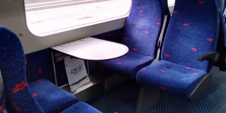 Trenuri private pentru rutele Suceava – București și Suceava – Mangalia, din 18 mai 2025