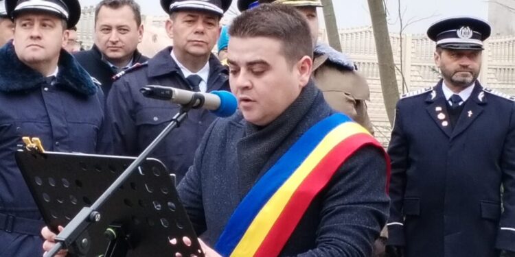 Președintele Consiliului Județean Suceava, Gheorghe Șoldan, de Ziua României: Datoria noastră, a celor aleși de români să-i reprezentăm, este să construim o Românie mai frumoasă, mai puternică, mai dreaptă