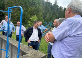 A fost semnat contractul pentru execuția lucrărilor de decolmatare a lacului Solca. Gheorghe Șoldan: În sfîrșit, vom rezolva problema alimentării cu apă a acestui oraș