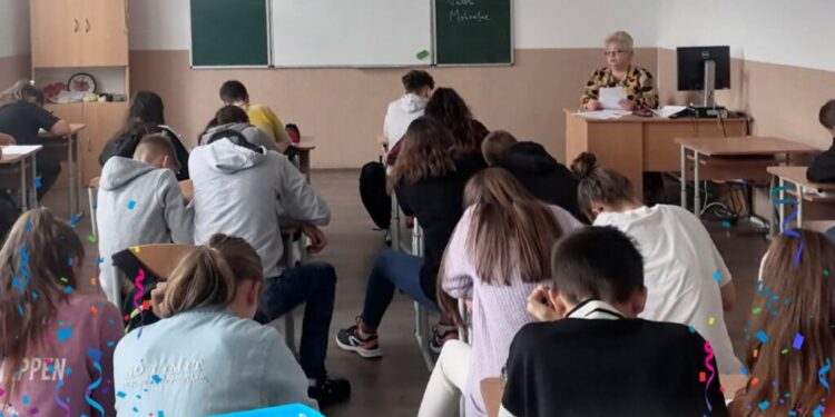 400 de elevi suceveni, într-un program prin care sînt ajutați să-și aleagă profilul liceal potrivit