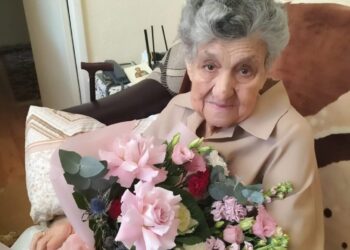 Regrete la plecarea la cele veșnice a învățătoarei Aurelia Oanea, la vîrsta de 94 de ani