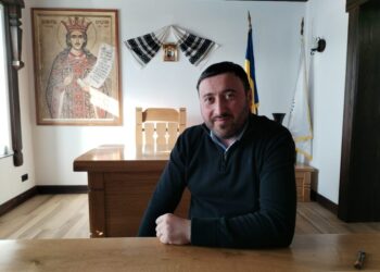 16.000 de locuitori din Horodnic de Sus și Marginea vor beneficia, în curînd, de gaz metan. Lucrările sînt realizate în proporție de 60%