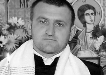 Un preot în vîrstă de 42 de ani, din Izvoarele Sucevei, a murit într-un accident rutier care a avut loc sâmbătă după-amiază