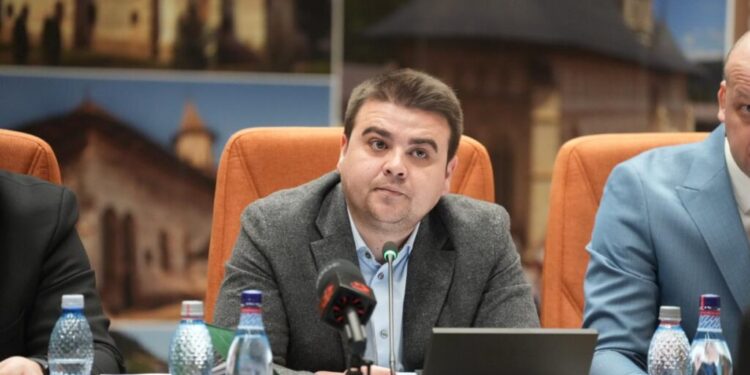 Consiliul Județean Suceava alocă 15,9 milioane de lei pentru salvarea Cetății de Scaun, care este amenințată de infiltrații de apă