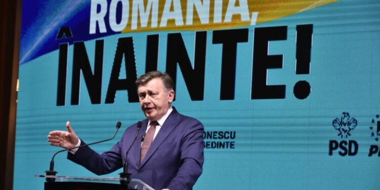 Orest Onofrei, despre Crin Antonescu: Eu cred că dintre toate candidaturile poate fi oferta cea mai bună. Dacă partidele se implică, Crin Antonescu nu are nici o problemă să ajungă în turul II