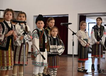14 ansambluri folclorice din bazinul Dornelor și din Cîmpulung Moldovenesc, la faza zonală a ”Comorilor de suflet românesc”