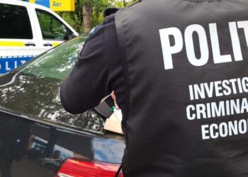 Polițiștii suceveni au deschis trei dosare penale și au ridicat pentru verificare 73 grame de bijuterii, în urma controlului ANPC de sîmbătă