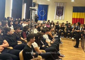 Campanie de promovare a profesiei de polițist de frontieră printre elevi de liceu de la Rădăuți, Siret, Vicovu de Sus și Suceava