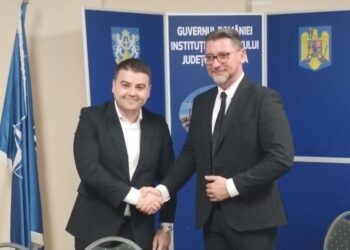 Traian Andronachi a depus jurămîntul de prefect al Sucevei în fața noilor colegi și a reprezentanților altor instituții (Foto)