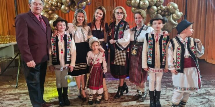 Cel mai mare festival internațional de muzică, ”Starul de Mîine”, și-a desemnat cîștigătorii ediției a III-a. Au concurat 500 de tineri din România, Republica Moldova și Ucraina