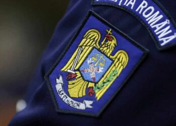 ”Vigilența face diferența”, campanie de prevenire a Poliției, adresată adulților activi care utilizează frecvent aplicațiile financiare, adolescenților și seniorilor