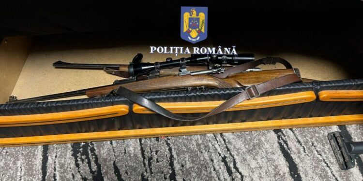21 de percheziții, la suceveni care dețin ilegal arme de vînătoare pentru braconaj