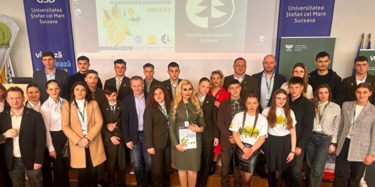 180 de participanți, la un simpozion de educație ecologică găzduit de Universitatea ”Ștefan cel Mare”Suceava