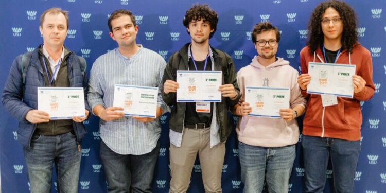 USV, pe locurile 6 și 13 la concursul HARD&SOFT organizat de Facultatea de Inginerie Electrică şi Ştiinţa Calculatoarelor Suceava