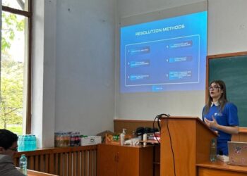 Conferință cu tema ”Ambiguitate textuală și manipulare discursivăˮ, la USV, cu participarea studenților de la specializări cu și în limba engleză
