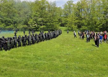 Numeroși jandarmi, polițiști și pompieri s-au antrenat timp de trei zile în două locuri din județul Suceava (Foto)