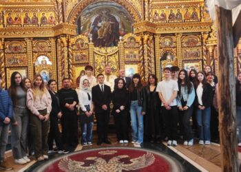 Trei tinere poete din județul Suceava au obținut premii la Concursul Național de Poezie Religioasă Tînără “Light of Life”