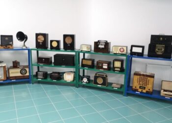 Primul muzeu din România dedicat exclusiv radioului se va deschide la Siret. Pe 13 iunie. Vor fi expuse peste 600 de piese