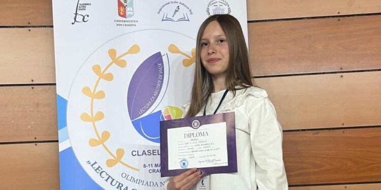 Irina-Ștefania Șușu, elevă în clasa a VII-a la Școala 4 Suceava, mențiune la etapa națională a Olimpiadei Lectura ca abilitate de viață. În clasa a V-a, Irina-Ștefania a ajuns la etapa națională a Olimpiadei de Limba și Literatura Română