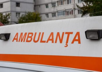 Doi suceveni au murit într-o singură zi în accidente. Unul de moped, altul de motocicletă