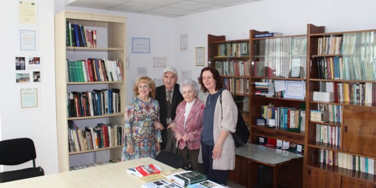Biblioteca USV pune la dispoziția cititorilor nu mai puțin de 300.000 de monografii, reviste şi alte tipuri de documente
