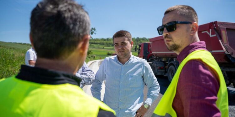 Drumul Satu Mare – Grănicești ar putea fi gata de asfaltat înainte de termenul stabilit, care este martie 2026 (Foto)