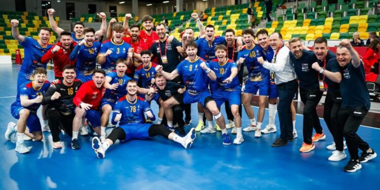 Antrenorii, universitatea suceveană și părinții. Ei le-au fost alături