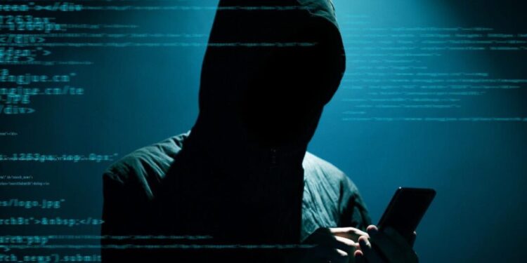 Poliția: Atenție la telefoanele pe care le primiți de la persoane care susțin că lucrează la bănci sau la ANAF