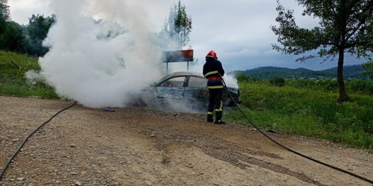 ISU Suceava, 146 de intervenții în mini-vacanța de Rusalii. Printre intervenții, patru au fost la incendii, iar șase la accidente rutiere