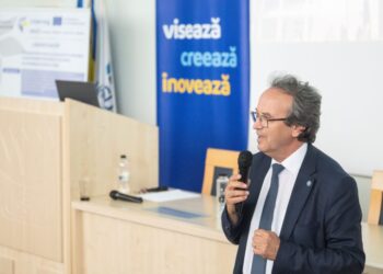 Masă rotundă cu angajatorii, la Facultatea de Economie, Administrație și Afaceri din cadrul USV. ”Avem nevoie de tineri bine pregătiți, cu deschidere spre zona practică” (Foto)