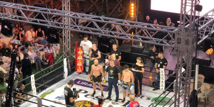 Gala de kickboxing ”Colosseum Tournament” ”a fost spectaculoasă”. Gheorghe Șoldan, președintele CJ Suceava: Ne face cinste și reclamă județului