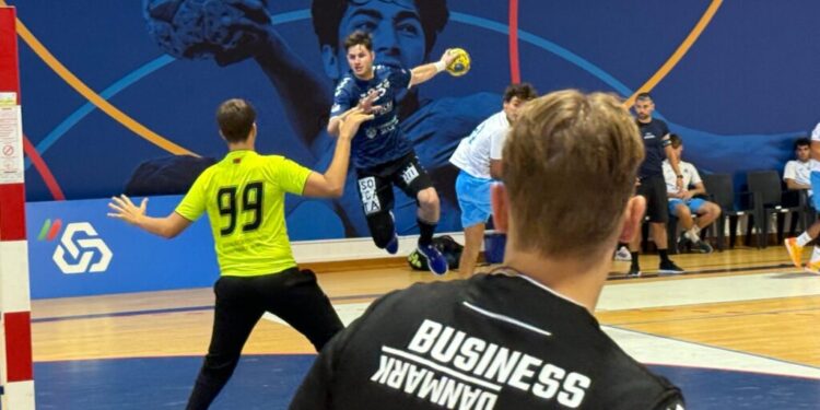 A doua victorie consecutivă pentru echipa de handbal masculin a USV, la Campionatul Universitar European
