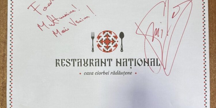 Smiley, la restaurantul unde s-a inventat ciorba rădăuțeană: ”Foarte bună! Mulțumim! Mai venim”