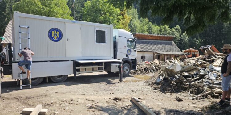 Alte 30 de construcții modulare, la Broșteni. ”Aceste module nu sînt doar construcții temporare, ci soluții rapide care aduc siguranță și un punct de sprijin pentru refacerea vieții de zi cu zi”