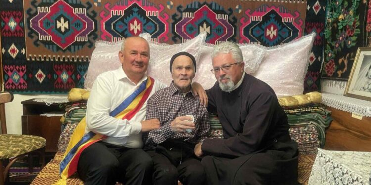 Gheorghe Romaș, din Adîncata, sărbătorit la vîrsta de 100 de ani