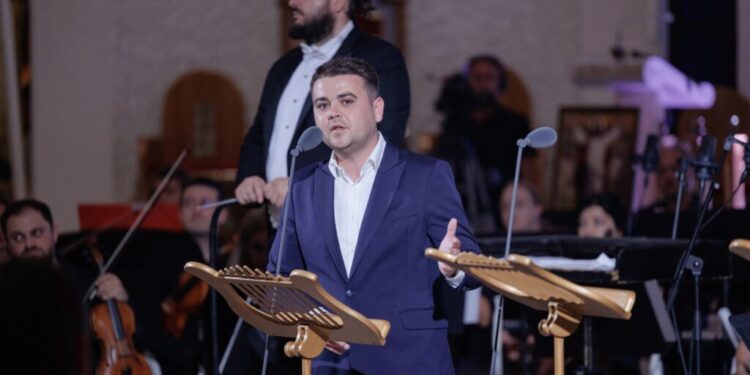 Municipiul Iași, concert caritabil pentru zonele sinistrate din județul Suceava. Gheorghe Șoldan: ”Solidaritatea oamenilor e mai puternică decît orice calamitate. Mulțumim, Iași!” (Foto)