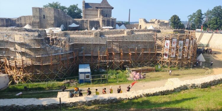 Peste 27.000 de urmăritori, la Festivalul de Artă Medievală de la Suceava