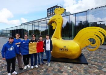 Elevii care au reprezentat România la Concursul Uniunii Europene al Tinerilor Oameni de Știință, pregătiți de universitatea suceveană