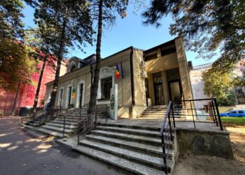 CJ Suceava vrea să atragă fonduri europene pentru renovarea energetică a unor clădiri. Printre acestea, fosta Casă a Prieteniei din centrul Sucevei (Foto)
