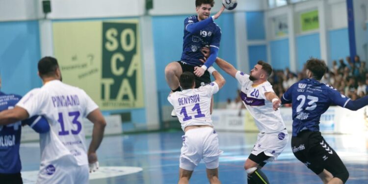 Handbal masculin. După o evoluție foarte bună, CSU Suceava a cîștigat meciul cu puternica echipă Politehnica Timișoara