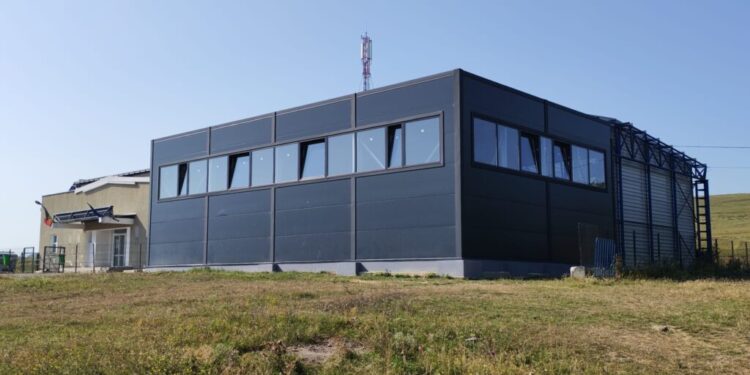 Ipotești. Sala pentru sporturi de contact, finalizată