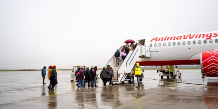 AnimaWings a început să opereze zboruri pe ruta Suceava-București. Totodată, Wizz Air a reluat zborurile către Viena (Foto)