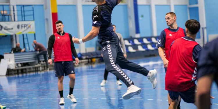 Handbal masculin. CSU Suceava – U Cluj, sîmbătă, 4 octombrie, de la ora 17.30, în sala LPS Suceava
