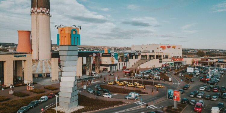 INFORMARE: IULIUS MALL SUCEAVA