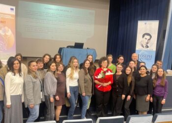 USV. Curs de formare profesională, adresat profesioniștilor din serviciile sociale