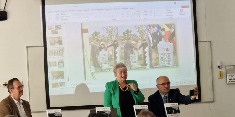 Facultatea de Istorie Suceava, gazda lansării unei cărți referitoare la românii care au luptat în Primul Război Mondial și sînt înmormîntați în Franța. La eveniment a fost prezent și autorul volumului, istoricul francez Christophe Woehrle