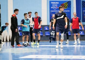 CSU Suceava speră să vină cu puncte de la CSM București. Meciul de handbal masculin de vineri, 28 noiembrie, începînd cu ora 17.30, va fi transmis de Pro Arena